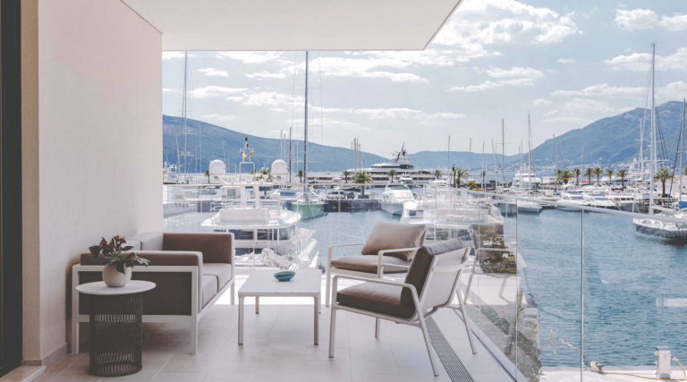 Mini-Hotel und Yachthafen